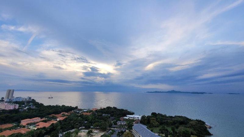 The Andromeda Condominium Seaview Pattaya Dış mekan fotoğraf
