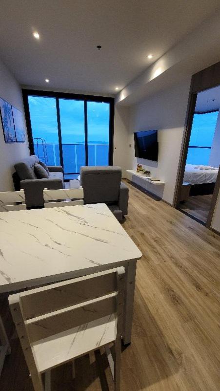 The Andromeda Condominium Seaview Pattaya Oda fotoğraf